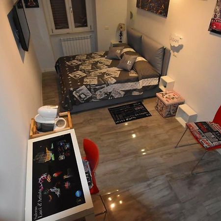 B&B Cuore Di ซาแลร์โน ภายนอก รูปภาพ