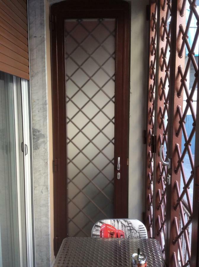 B&B Cuore Di ซาแลร์โน ภายนอก รูปภาพ