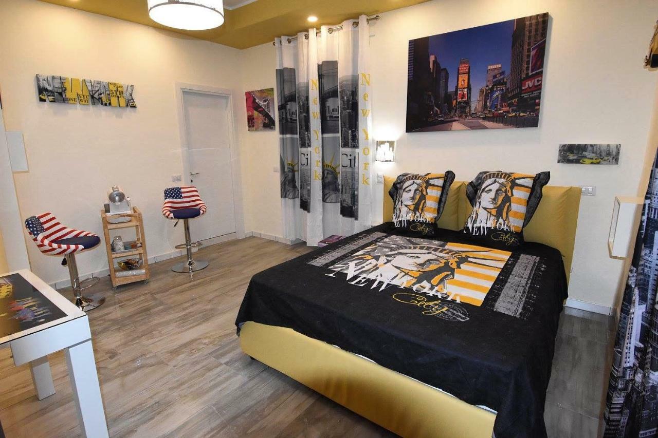 B&B Cuore Di ซาแลร์โน ภายนอก รูปภาพ